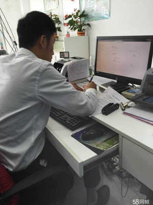 贵州闪护汽车信息咨询服务 专业信息咨询，护航汽车生活